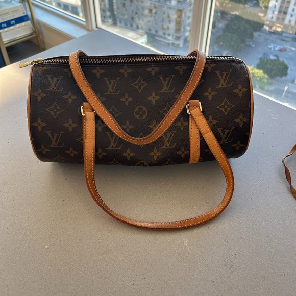 Louis Vuitton Handbags - Louis Vuitton Purse Monogram Canvas Papillon 26 Satchel